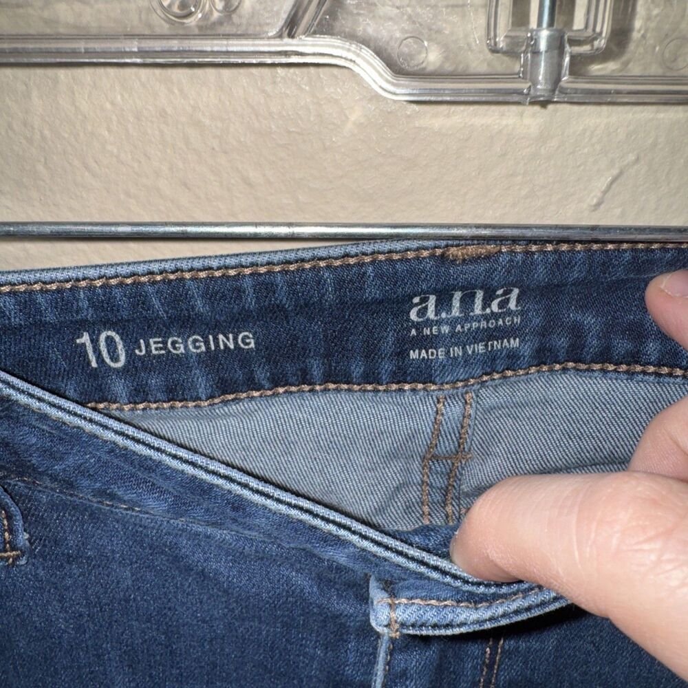 Ana Women’s Jean Leggings Blue - Picture 2 of 6